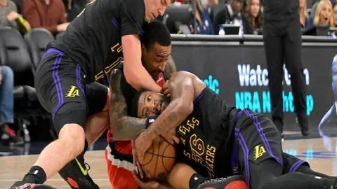 “布朗狂砍49分 助方兴渡逆袭上海队”